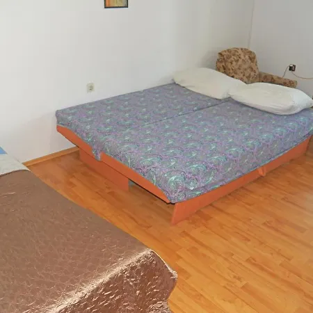 Sandy&sonia Apartment *